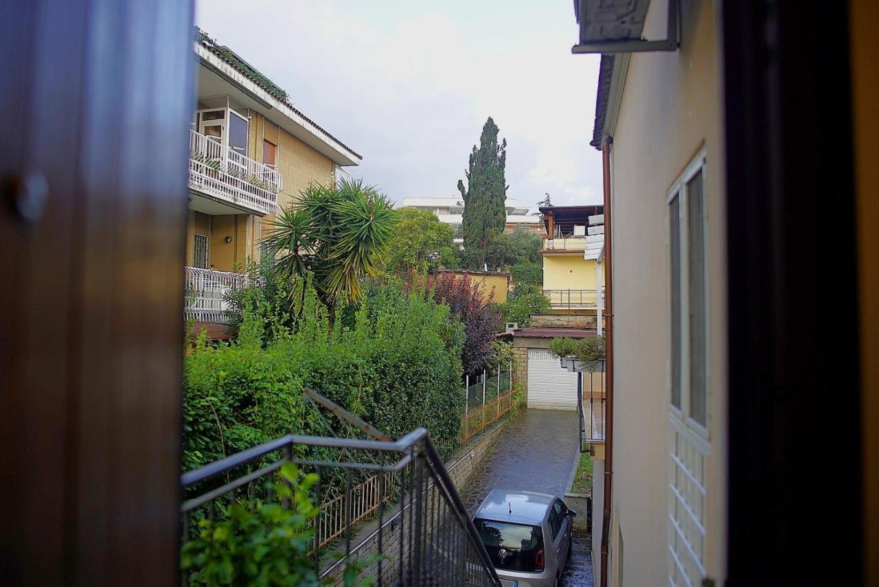 Eva Capital Guest House Vitinia Εξωτερικό φωτογραφία